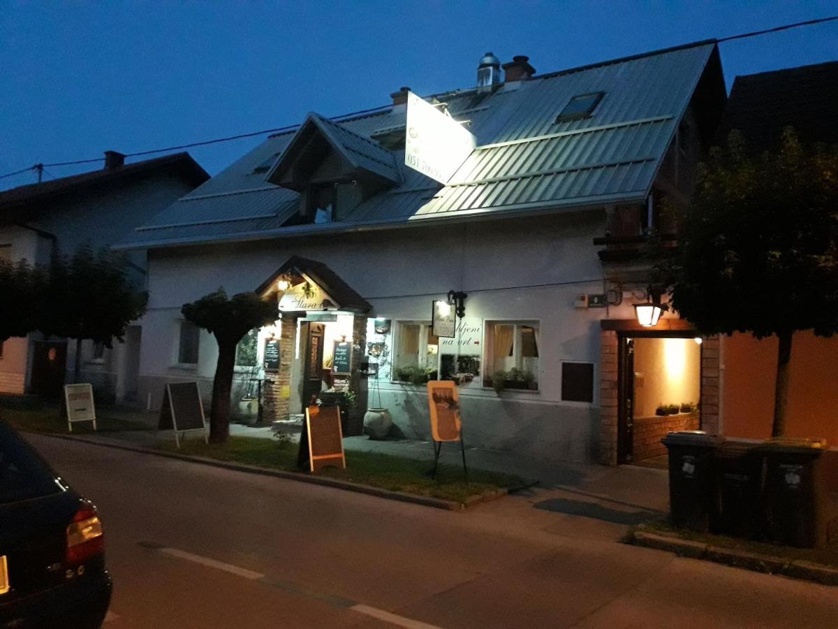 Hostel Piero Ljubljana Ngoại thất bức ảnh
