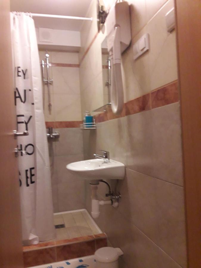 Hostel Piero Ljubljana Ngoại thất bức ảnh