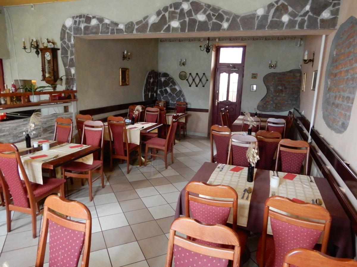 Hostel Piero Ljubljana Ngoại thất bức ảnh