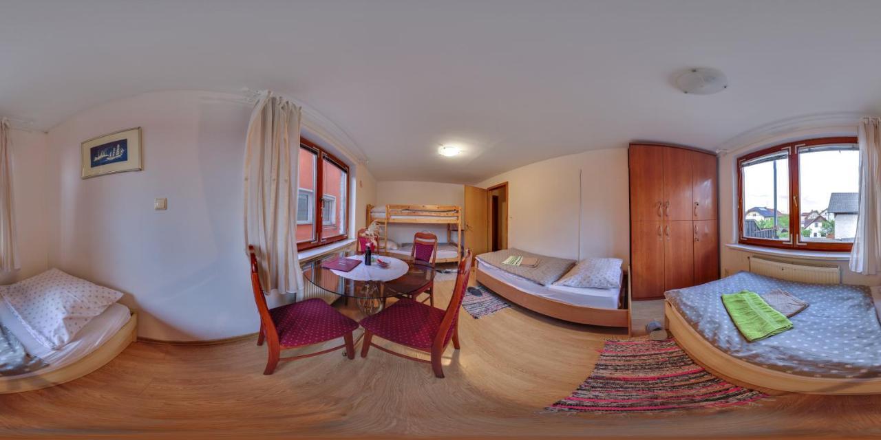 Hostel Piero Ljubljana Ngoại thất bức ảnh